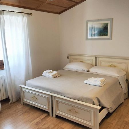 Villa Montegenco Comunanza ภายนอก รูปภาพ